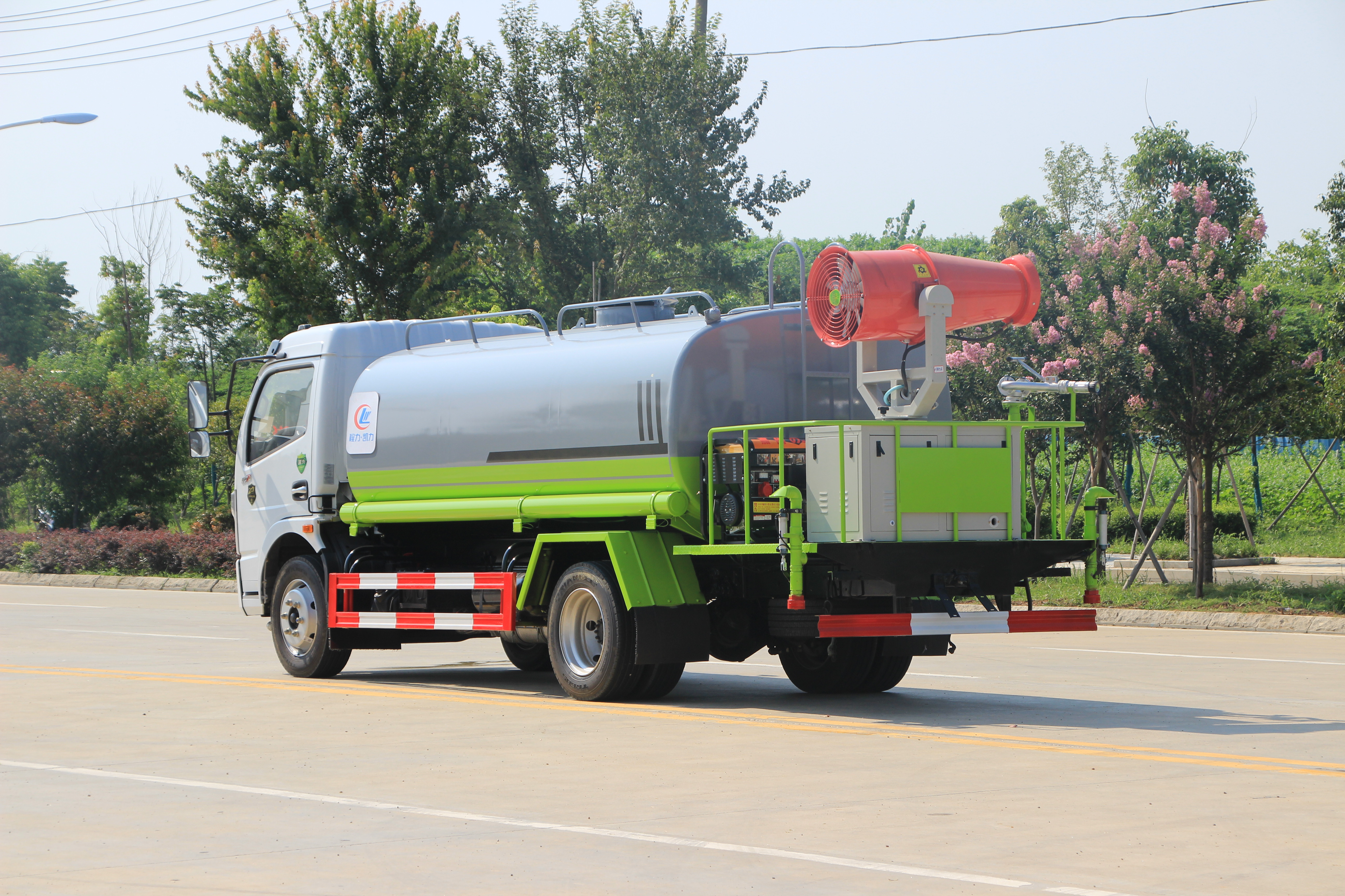 30米霧炮車-30型柴油霧炮機(jī)現(xiàn)場(chǎng)視頻