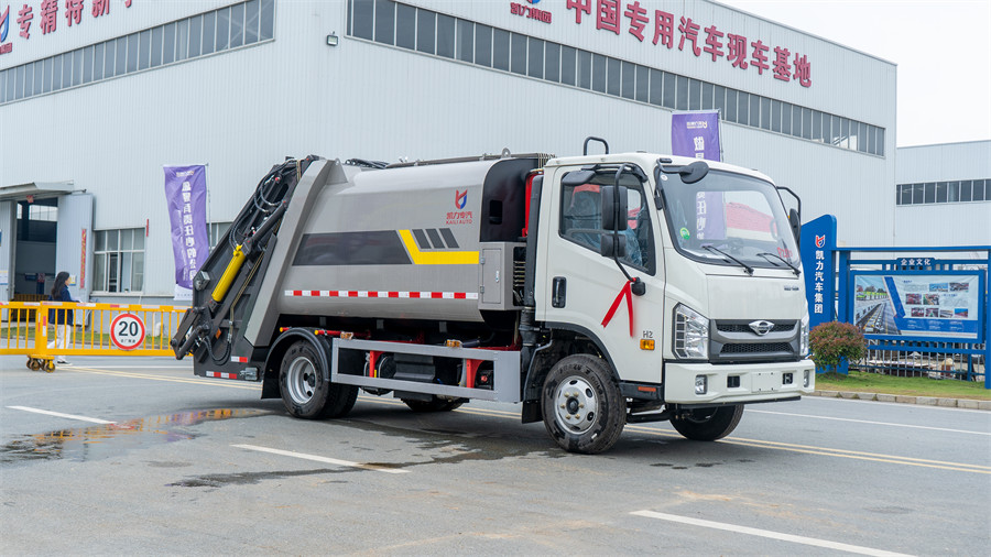 7方福田H2壓縮垃圾車(chē) 凱力新款做工