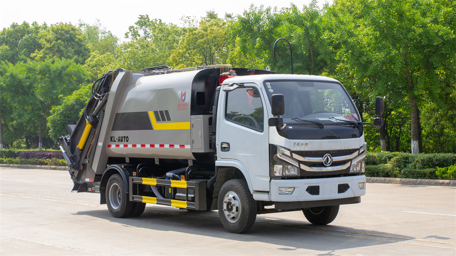 7方華神F3壓縮垃圾車(chē) 凱力新款做工