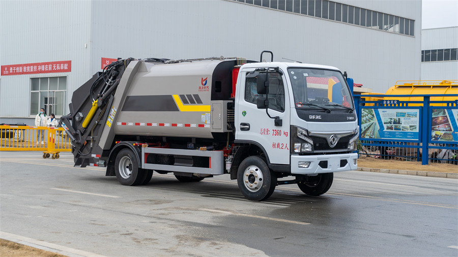 7方7.5噸東風(fēng)福瑞卡壓縮垃圾車(chē) 凱力新款做工